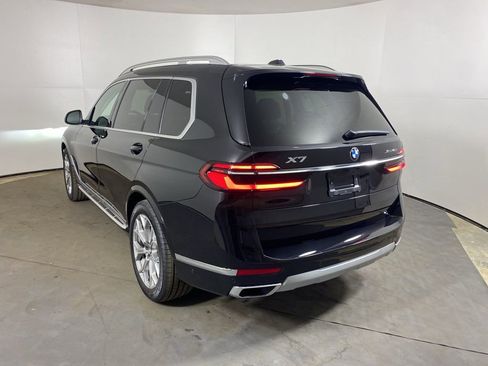 Used 2023 BMW X7 xDrive40i w/ Premium Package image 7