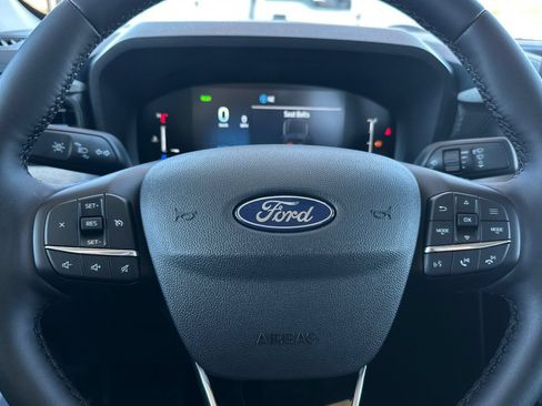 New 2026 Ford Maverick XLT w/ XLT Luxury Package FWD image 21