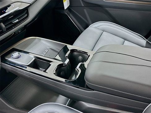 New 2026 Buick Enclave Avenir w/ Super Cruise Package image 17