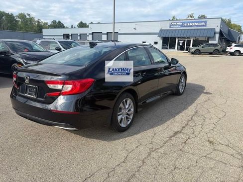 Used 2018 Honda Accord LX image 6