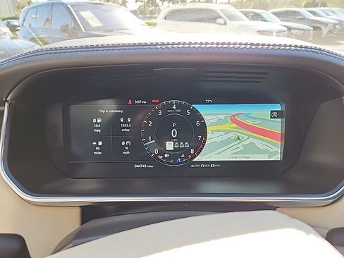 Used 2022 Land Rover Range Rover P525 Westminster Edition image 27