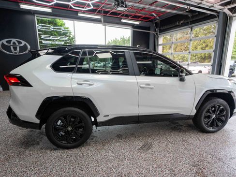 Certified 2024 Toyota RAV4 XSE w/ Weather Package AWD/4WD image 5