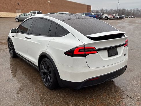 Used 2023 Tesla Model X Plaid image 16