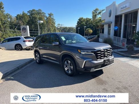 Used 2025 Honda Pilot EX-L image 1