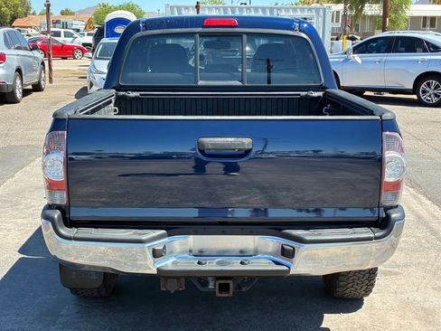 Used 2013 Toyota Tacoma 4x4 Double Cab w/ TRD Off-Road Pkg image 6
