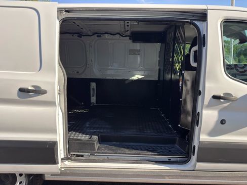 Used 2025 Ford Transit 250 Low Roof w/ Exterior Upgrade Package RWD image 31