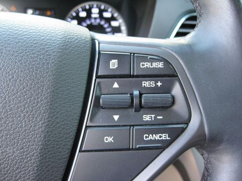 Used 2015 Hyundai Sonata Limited w/ Option Group 05 FWD image 18