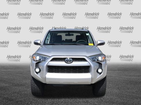 Used 2018 Toyota 4Runner SR5 Premium AWD/4WD image 3