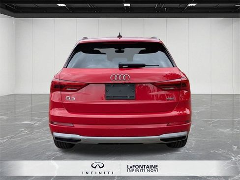 Used 2021 Audi Q3 2.0T Premium image 4