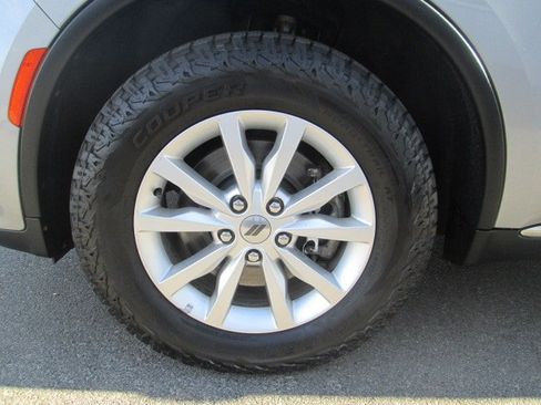 Used 2021 Dodge Durango SXT AWD/4WD image 8