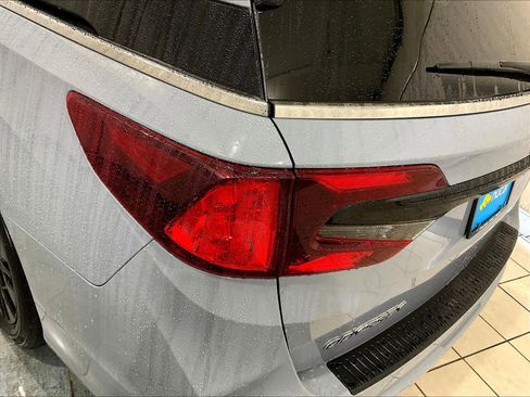 Used 2025 Honda Odyssey Sport-L image 35