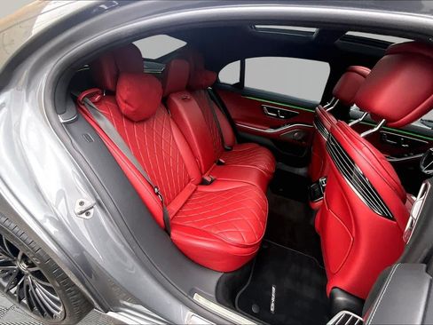 Used 2021 Mercedes-Benz S 580 4MATIC Sedan image 20
