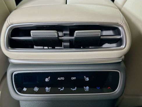 New 2026 Genesis GV80 3.5T Prestige image 18