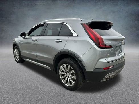 Used 2023 Cadillac XT4 Premium Luxury image 7