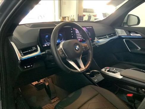 Used 2023 BMW X1 xDrive28i w/ Premium Package AWD/4WD image 7