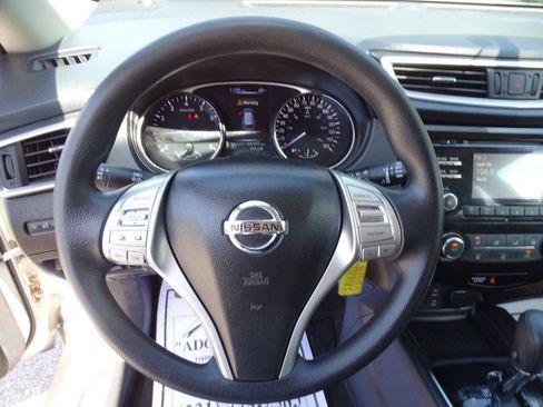 Used 2015 Nissan Rogue AWD S 2.5L 4-Cyl SUV image 13