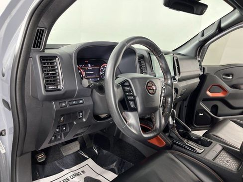 Used 2023 Nissan Frontier PRO-4X w/ Pro-4X Premium Package AWD/4WD image 14