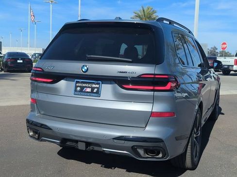 Used 2026 BMW X7 xDrive40i w/ M Sport Package AWD/4WD image 7