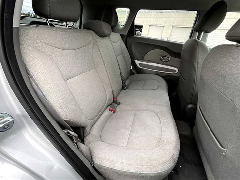 Used 2019 Kia Soul EV image 19