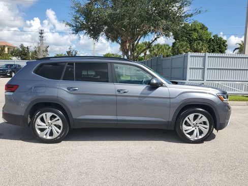 Certified 2023 Volkswagen Atlas SE FWD image 4
