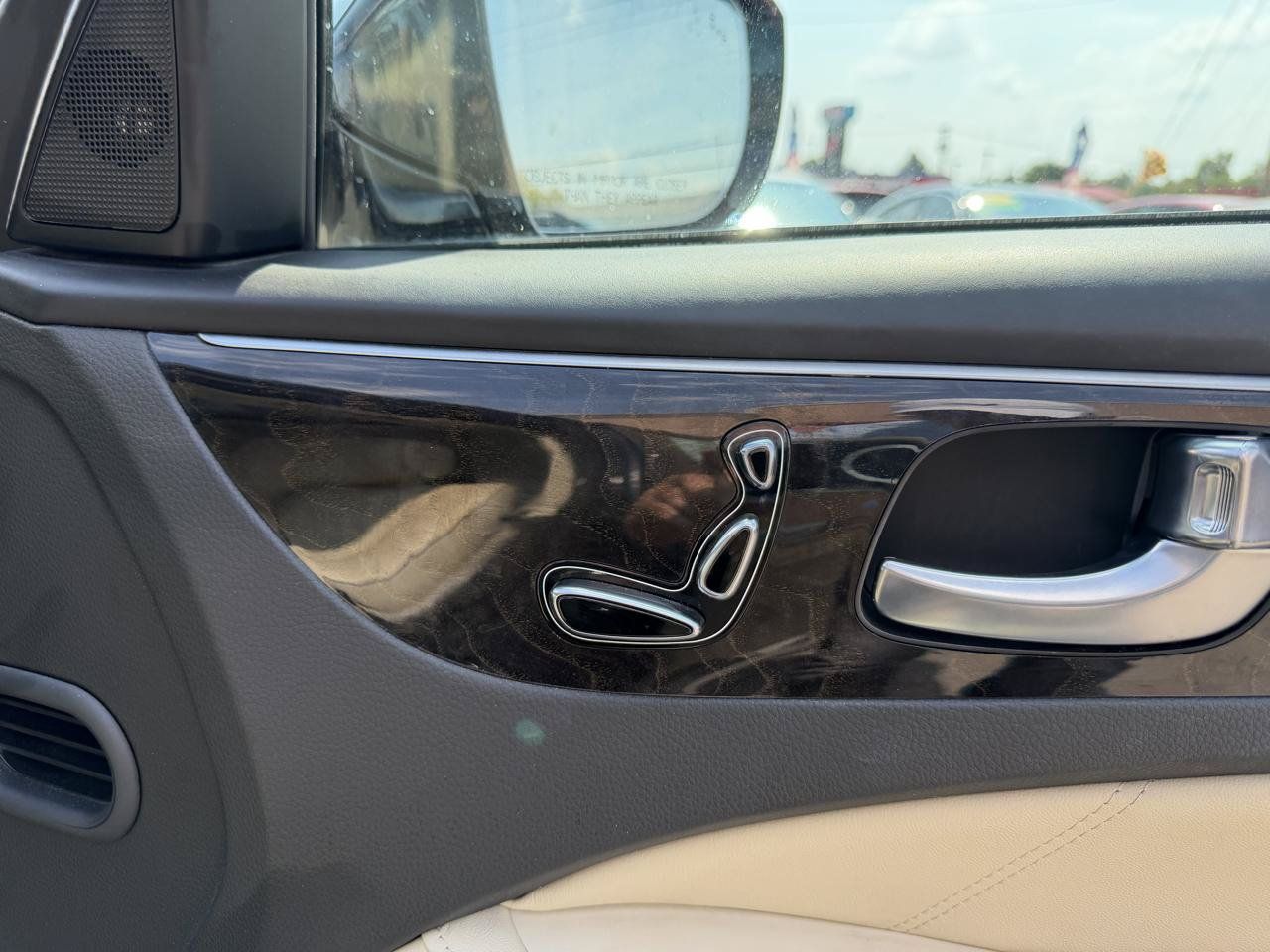 Used 2016 Hyundai Equus Signature RWD image 29