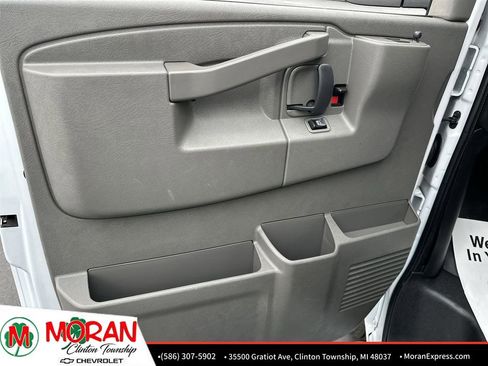 Used 2024 Chevrolet Express 2500 w/ Driver Convenience Package image 21