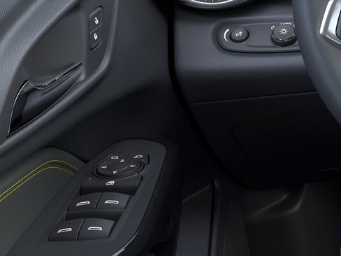 New 2026 Chevrolet Trax ACTIV w/ Driver Confidence Package FWD image 22