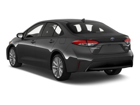 Used 2025 Toyota Corolla XLE FWD image 2