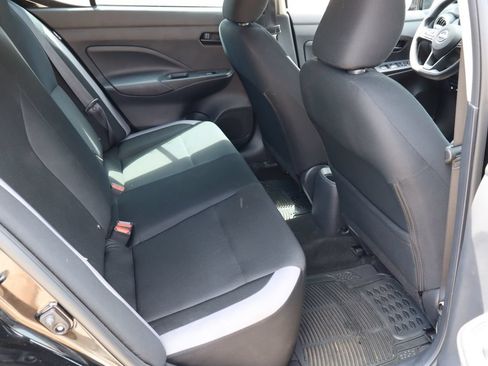 Used 2025 Nissan Versa S w/ Trunk Package FWD image 19