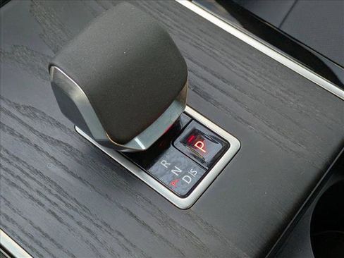 Certified 2026 Land Rover Range Rover Evoque S image 12