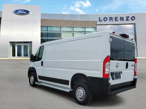 Used 2025 RAM ProMaster 2500 w/ U-Haul Equipment Group FWD image 7