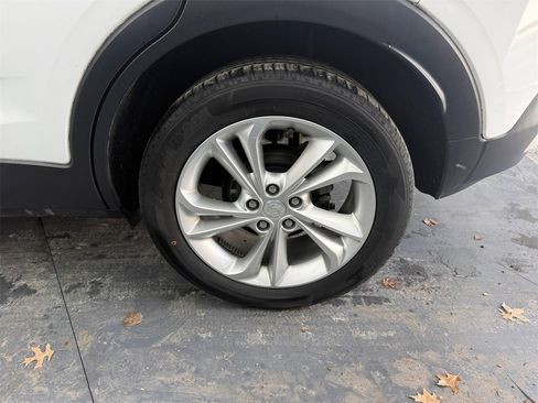 Used 2023 Buick Encore GX Preferred w/ Cold Weather Comfort Package image 36