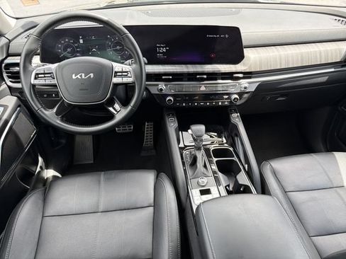 Used 2024 Kia Telluride SX FWD image 12