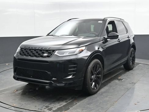 Used 2025 Land Rover Discovery Sport Dynamic SE AWD/4WD image 9