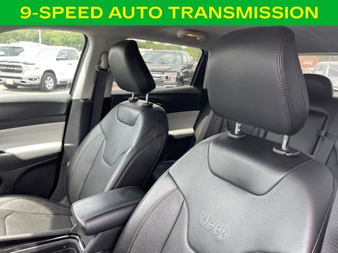 Used 2022 Jeep Compass Limited w/ Elite Group AWD/4WD image 10