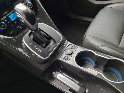 Used 2014 Ford Escape Titanium w/ Equipment Group 401A FWD image 26