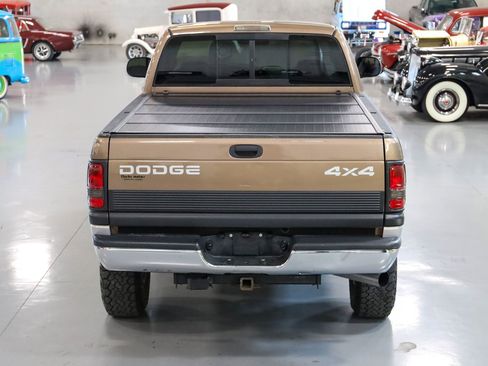 Used 2000 Dodge Ram 2500 Truck 4x4 Regular Cab image 17