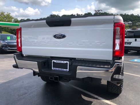 Used 2017 Ford F250 XL w/ Power Equipment Group AWD/4WD image 5