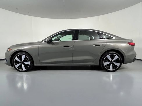 Used 2025 Audi A5 2.0T Premium Plus w/ Premium Plus AWD/4WD image 5