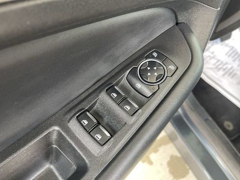 Used 2023 Ford Edge SEL AWD/4WD image 13