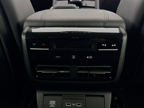 Used 2023 Acura MDX 3.5L image 25