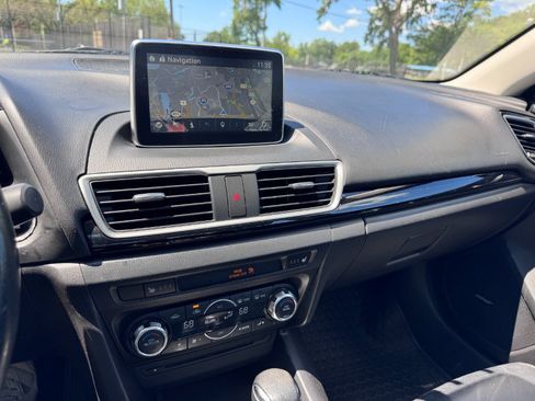 Used 2014 MAZDA MAZDA3 i Grand Touring FWD image 14