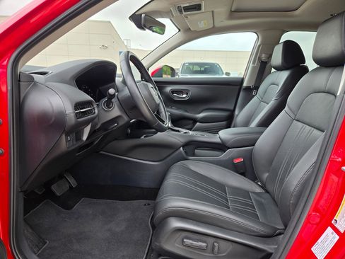 Used 2025 Honda HR-V EX-L image 9