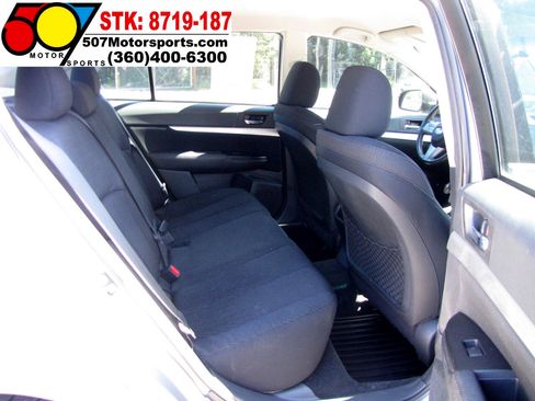 Used 2011 Subaru Legacy 2.5i Premium w/ All-Weather Pkg image 15