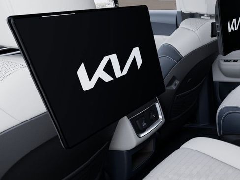 New 2025 Kia Carnival SX Prestige image 27