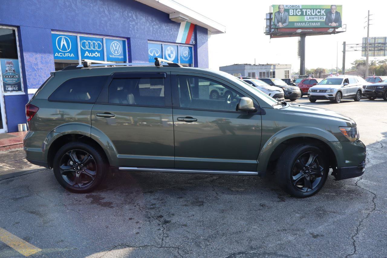 Used 2018 Dodge Journey Crossroad AWD/4WD image 2