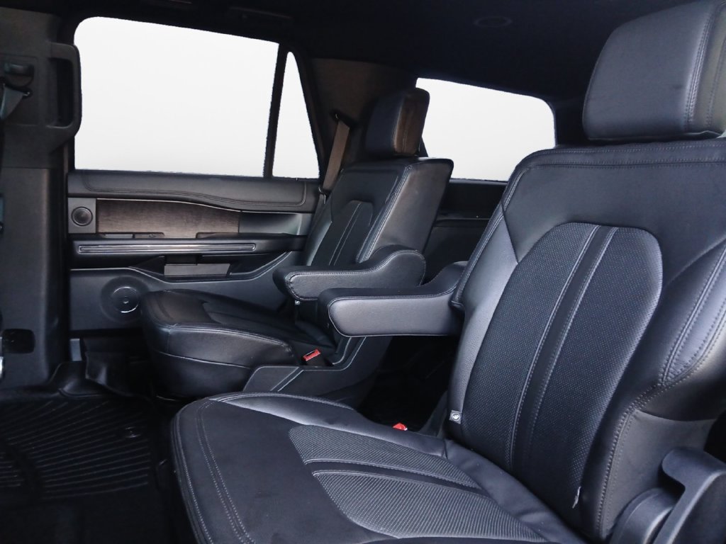 Used 2021 Ford Expedition Limited AWD/4WD image 21