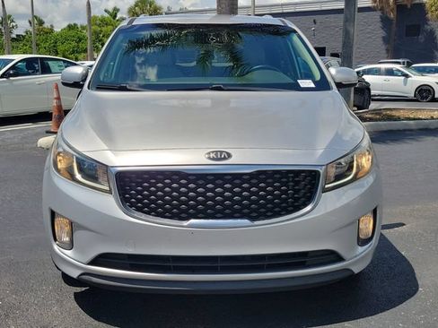Used 2015 Kia Sedona EX w/ EX Premium Plus Package FWD image 2