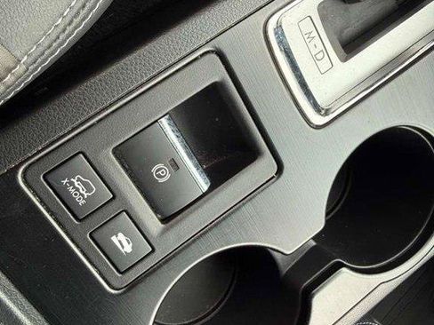Used 2016 Subaru Outback 3.6R Limited AWD/4WD image 7