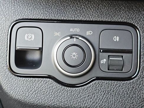 New 2025 Mercedes-Benz Sprinter 2500 image 21